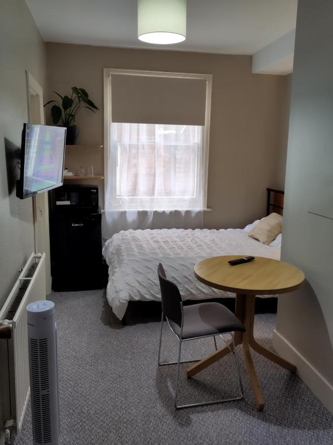 Amherst Guesthouse Ридинг Экстерьер фото