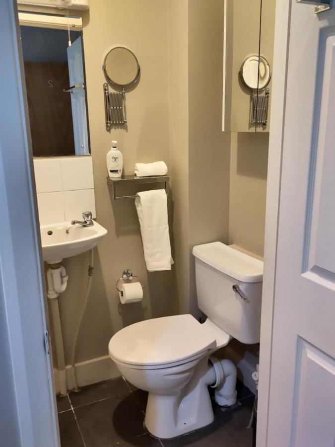 Amherst Guesthouse Ридинг Экстерьер фото