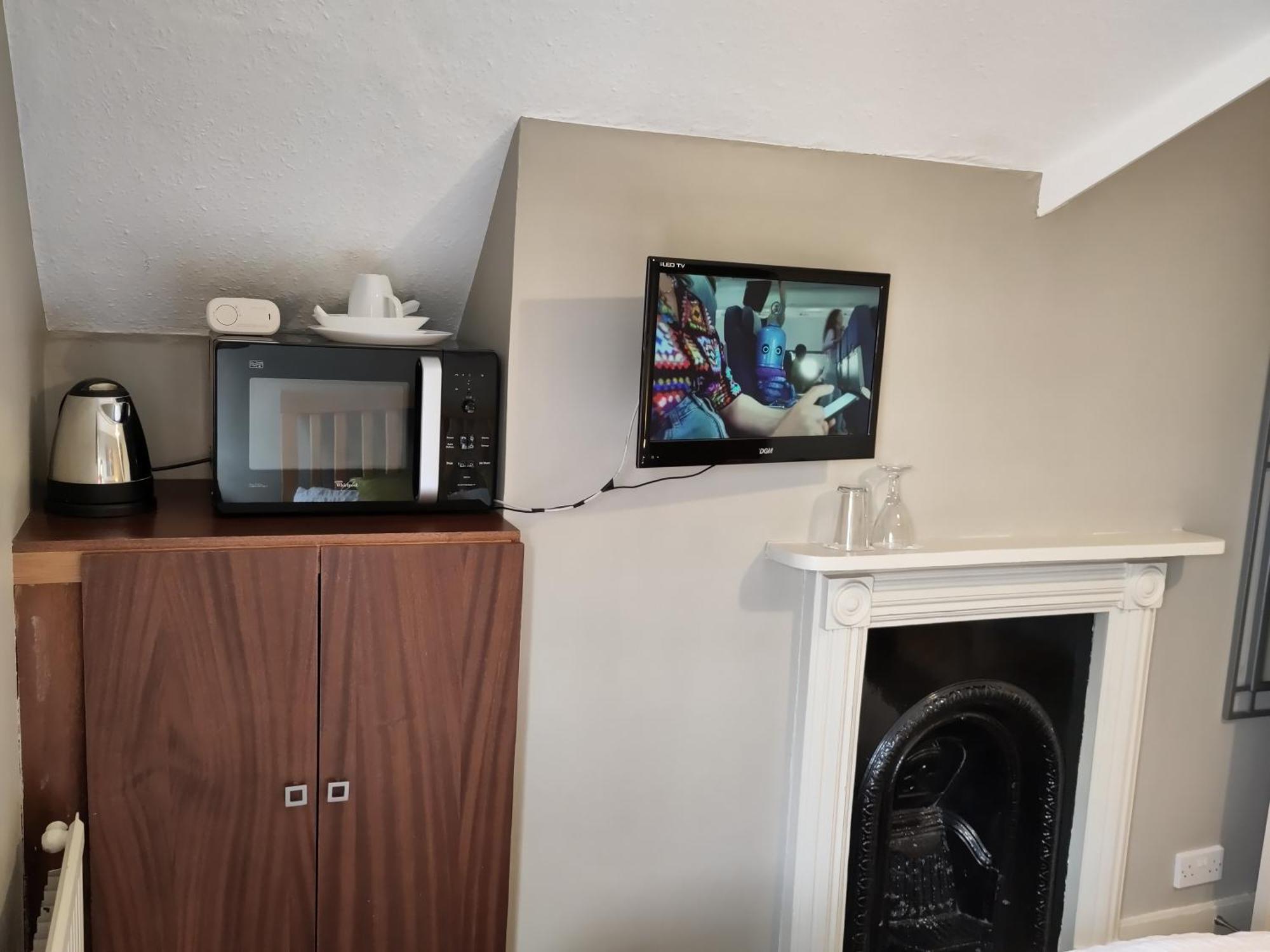 Amherst Guesthouse Ридинг Экстерьер фото