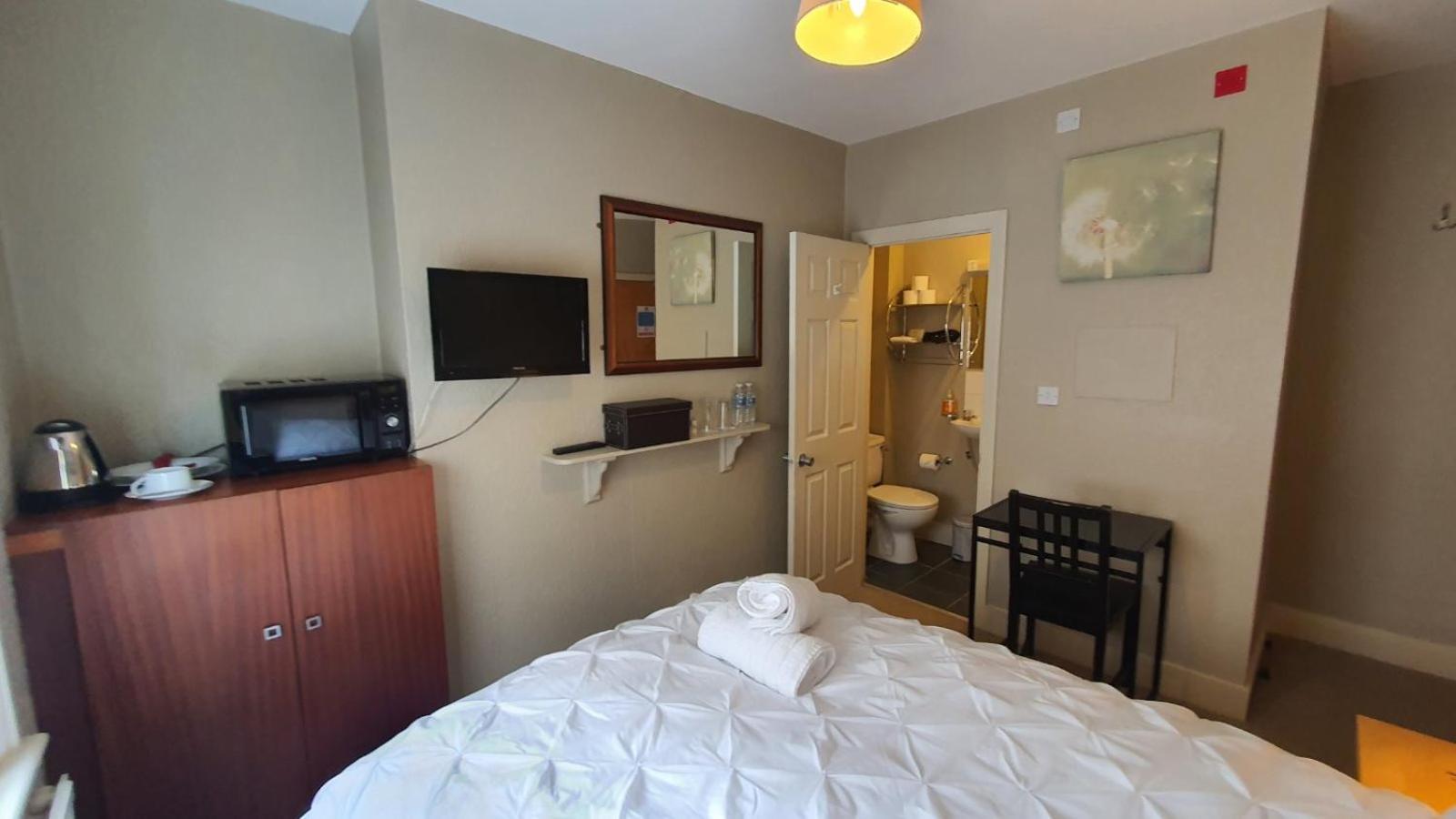 Amherst Guesthouse Ридинг Экстерьер фото
