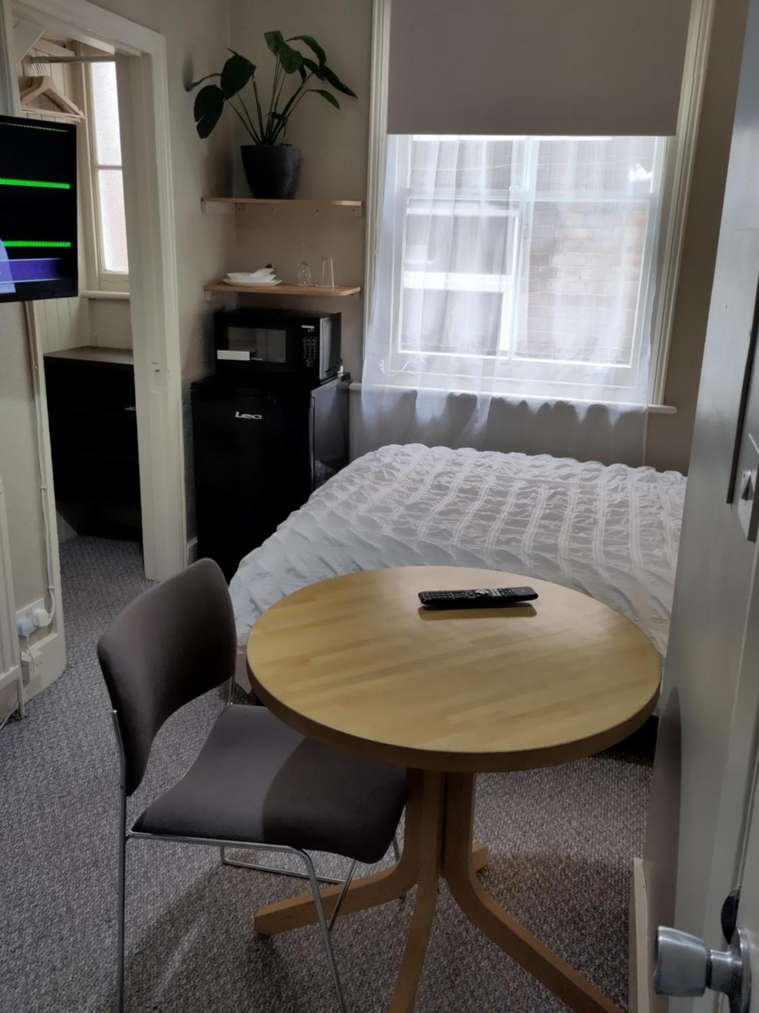 Amherst Guesthouse Ридинг Экстерьер фото